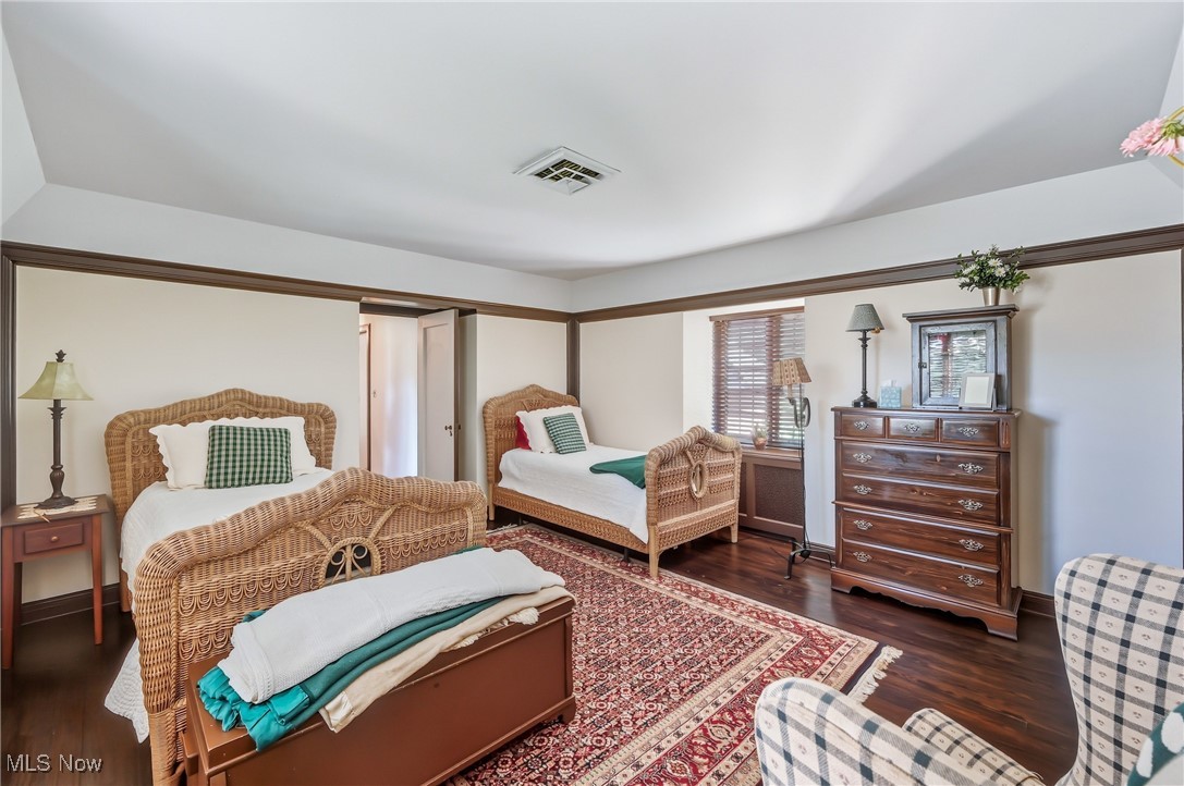 740 Fairway Drive Warren OH 44483