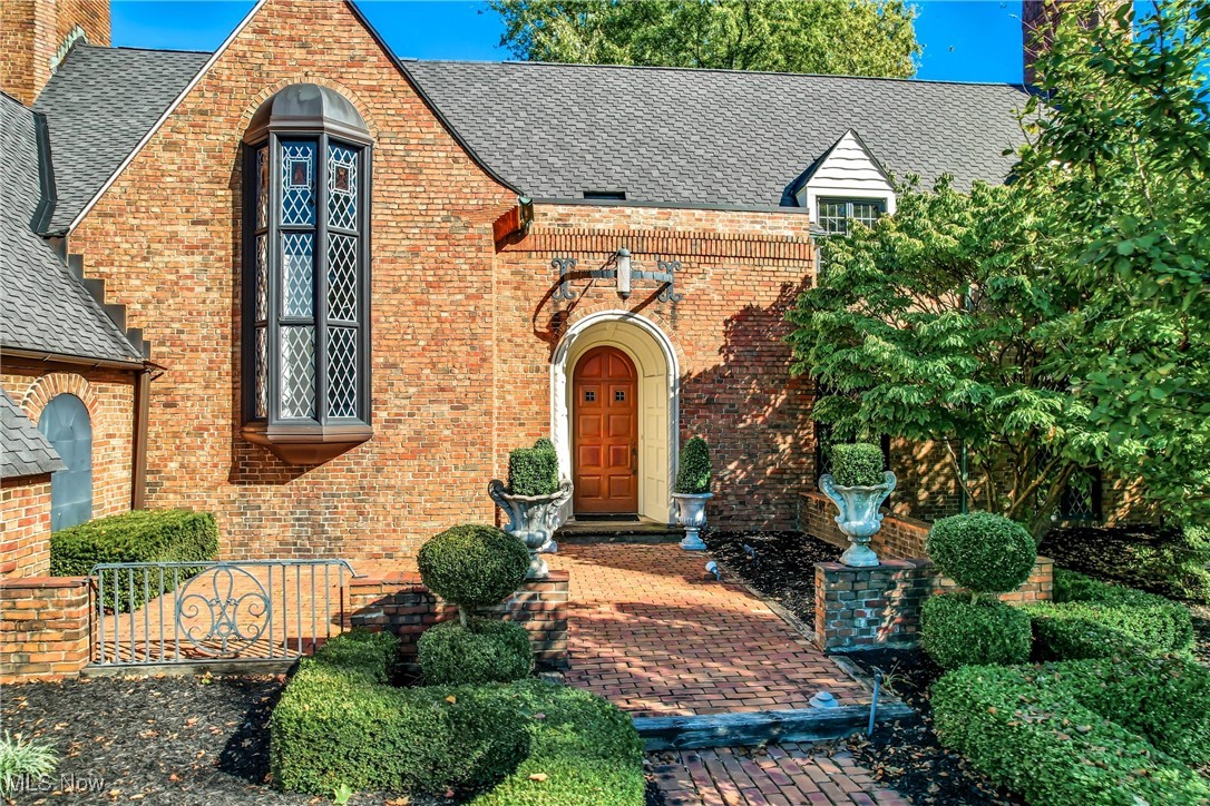 740 Fairway Drive Warren OH 44483