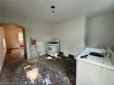 809 Garfield Avenue Marietta OH 45750
