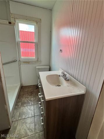 809 Garfield Avenue Marietta OH 45750
