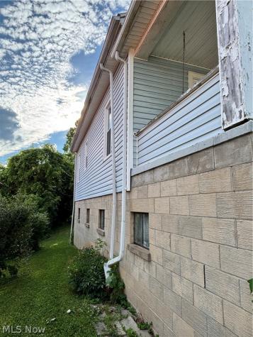 809 Garfield Avenue Marietta OH 45750