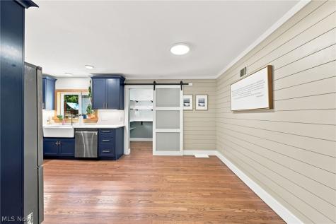 6024 Louis North Olmsted OH 44070