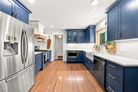 6024 Louis North Olmsted OH 44070