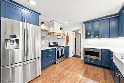 6024 Louis North Olmsted OH 44070