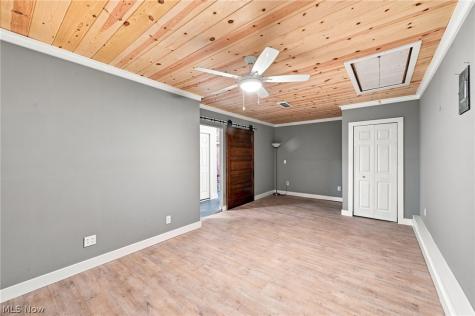 6024 Louis North Olmsted OH 44070