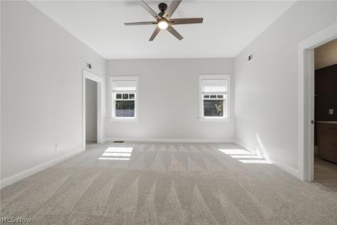 6024 Louis North Olmsted OH 44070