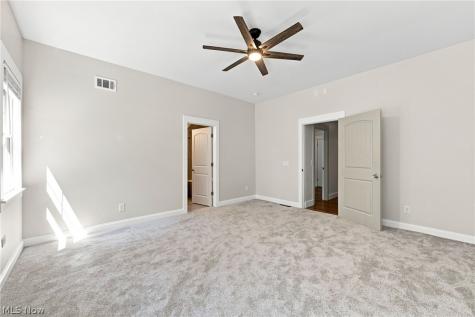 6024 Louis North Olmsted OH 44070