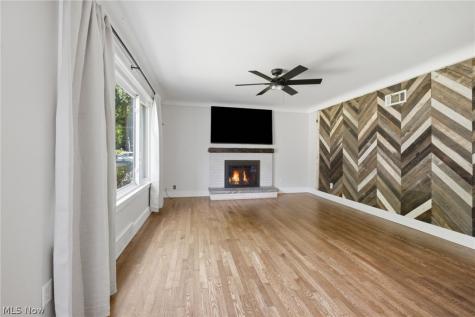 6024 Louis North Olmsted OH 44070