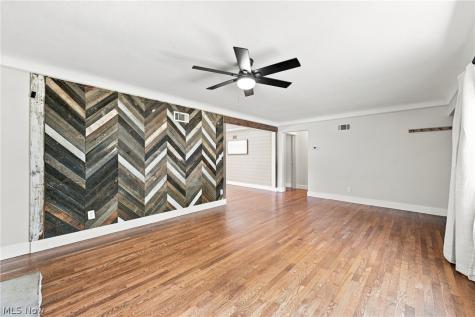 6024 Louis North Olmsted OH 44070