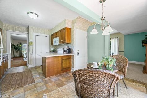 10201 Mccallum Avenue NE Alliance OH 44601