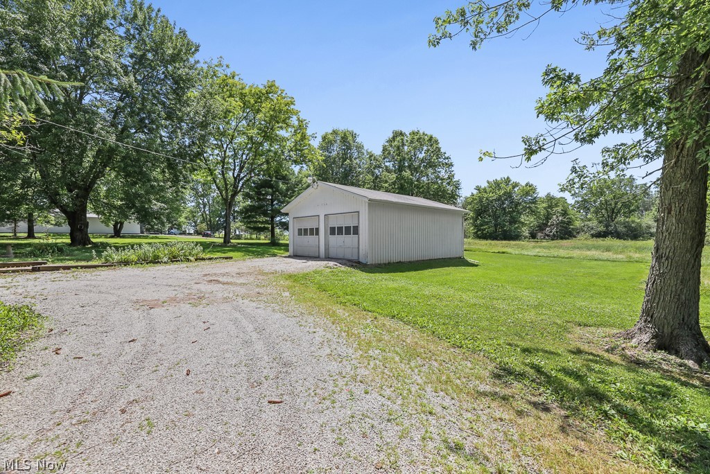 10201 Mccallum Avenue NE Alliance OH 44601