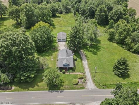 10201 Mccallum Avenue NE Alliance OH 44601