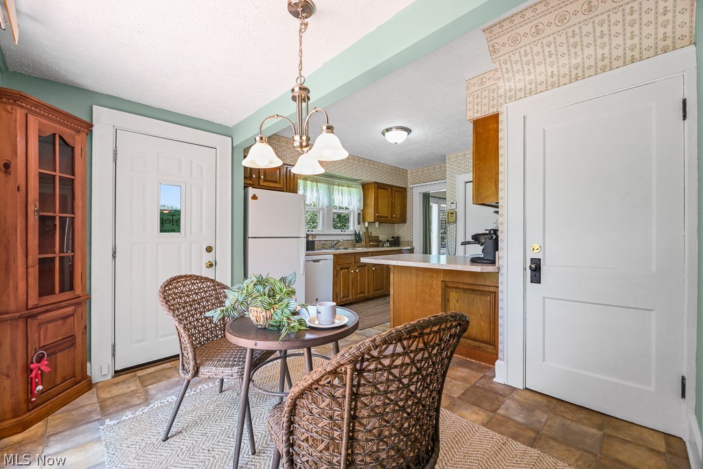 10201 Mccallum Avenue NE Alliance OH 44601