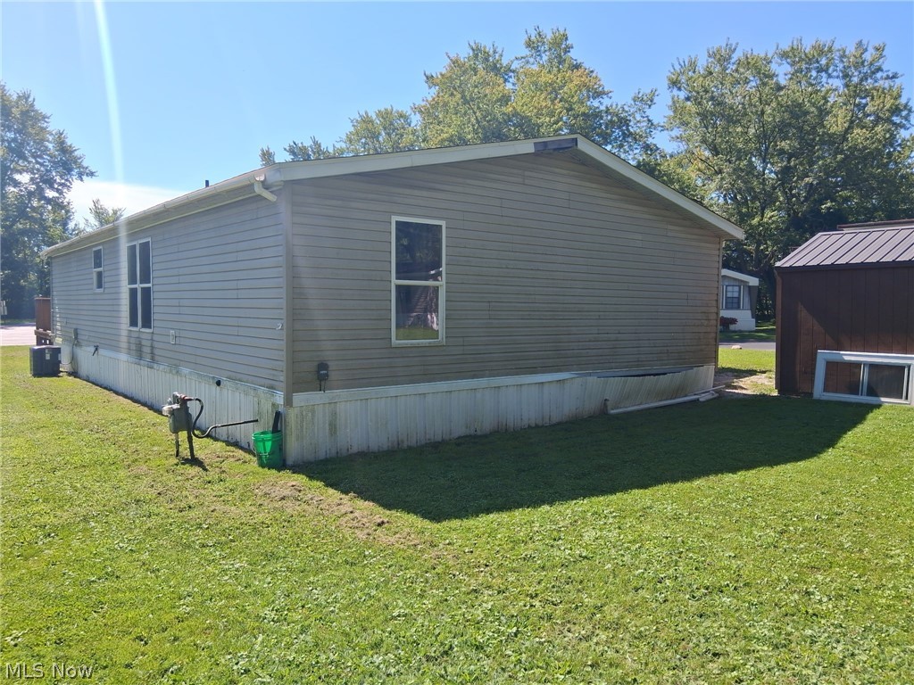 40 Silver Pond Drive Apple Creek OH 44606