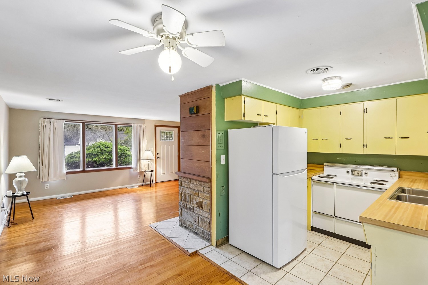 422 W Grant Street Kent OH 44240