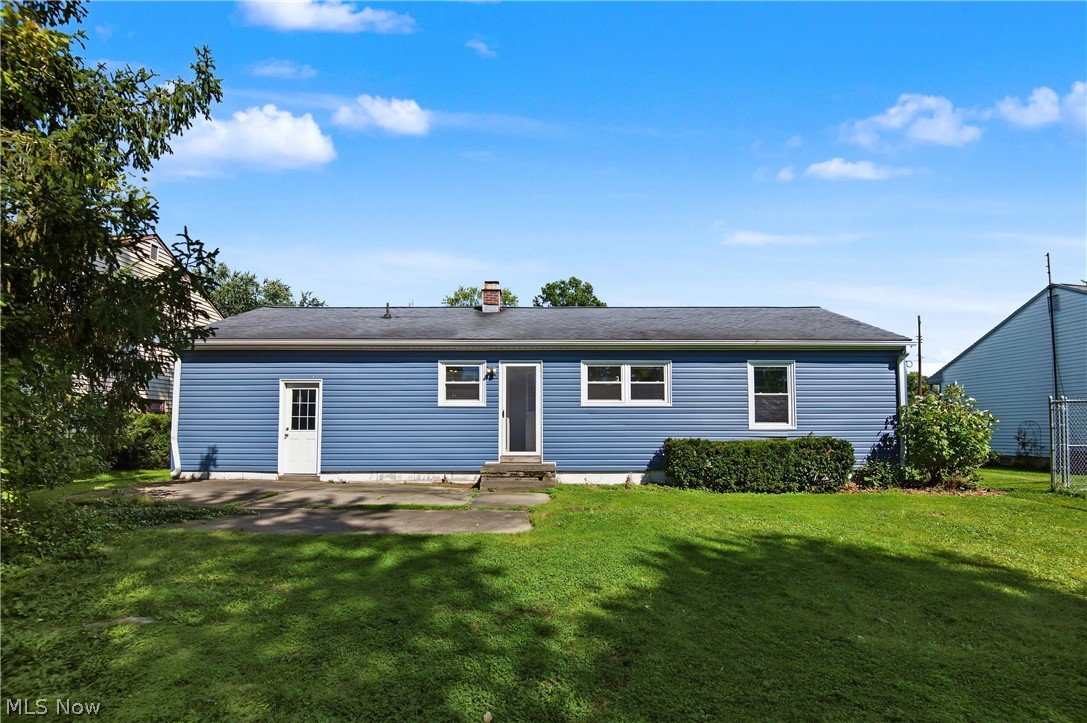 4066 Jeanette Drive SE Warren OH 44484
