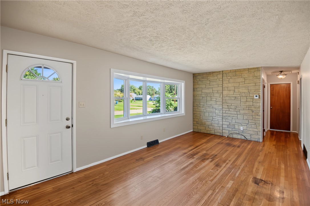 4066 Jeanette Drive SE Warren OH 44484