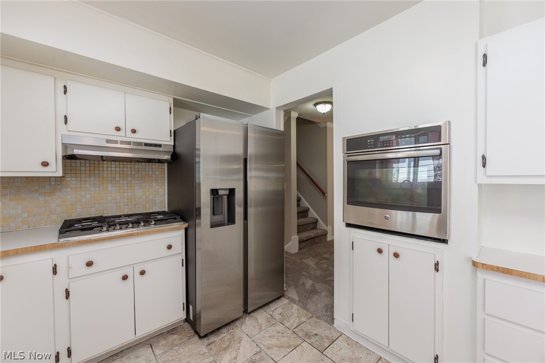5337 Hampton Drive North Olmsted OH 44070
