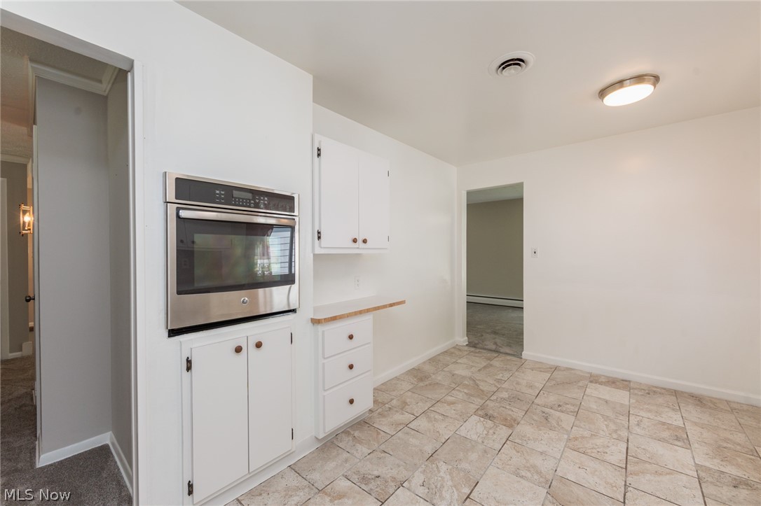 5337 Hampton Drive North Olmsted OH 44070
