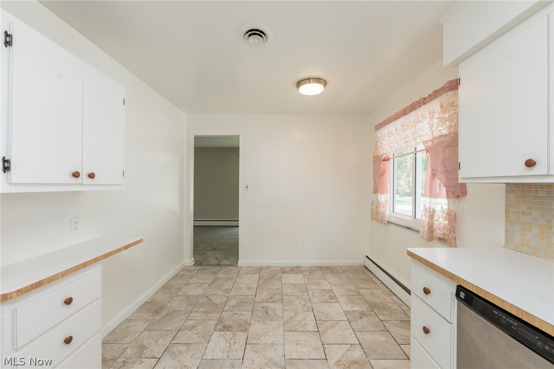 5337 Hampton Drive North Olmsted OH 44070