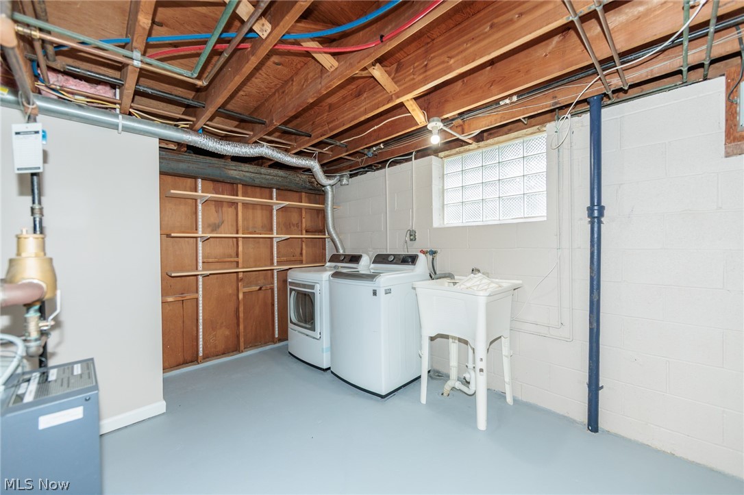 5337 Hampton Drive North Olmsted OH 44070