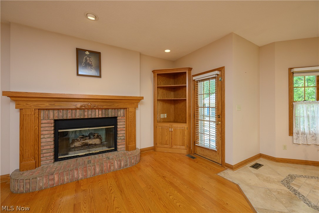 206 Shenandoah Boulevard Barberton OH 44203