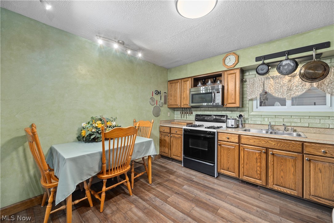225 Forest Street Lagrange OH 44050