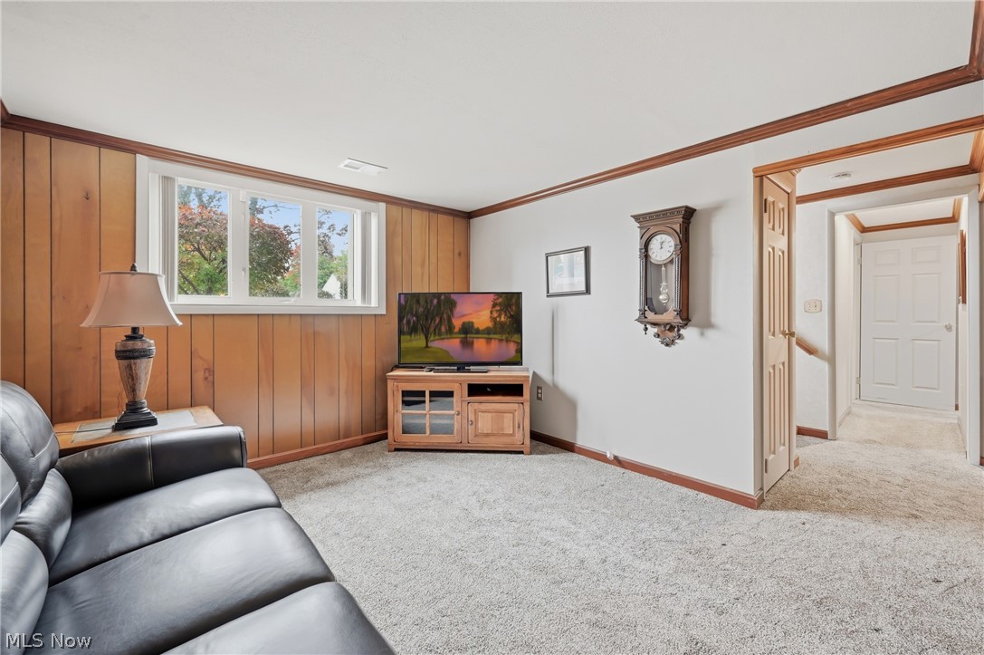 3654 Demura Drive SE Howland OH 44485