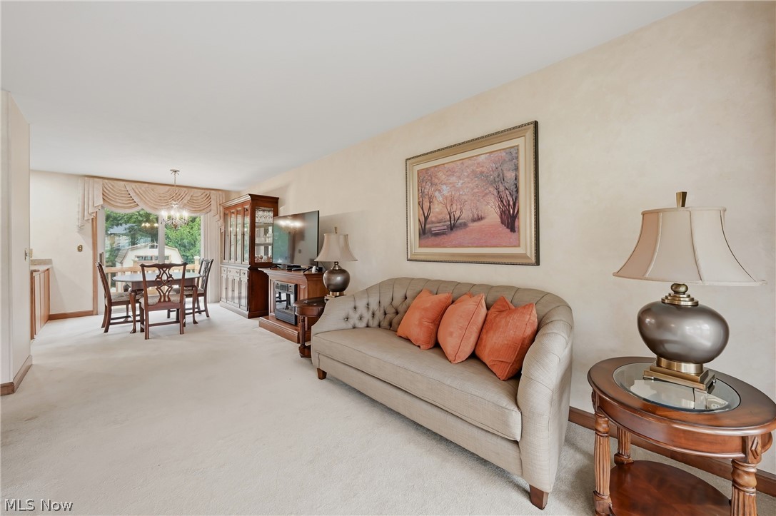 3654 Demura Drive SE Howland OH 44485