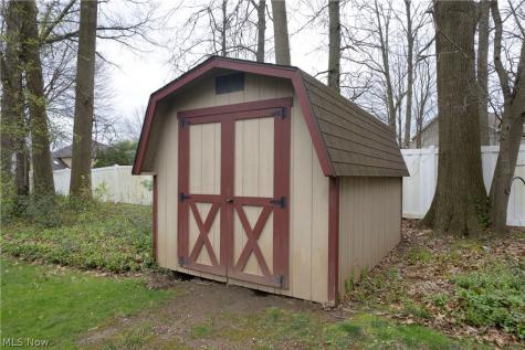 251 S Hametown Road Akron OH 44321