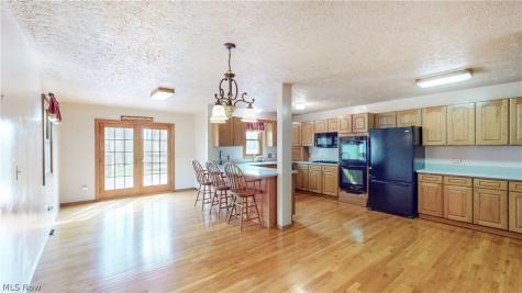 251 S Hametown Road Akron OH 44321