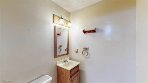 251 S Hametown Road Akron OH 44321