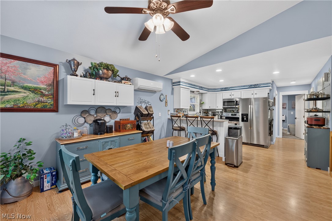 797 Royal Circle Howard OH 43028