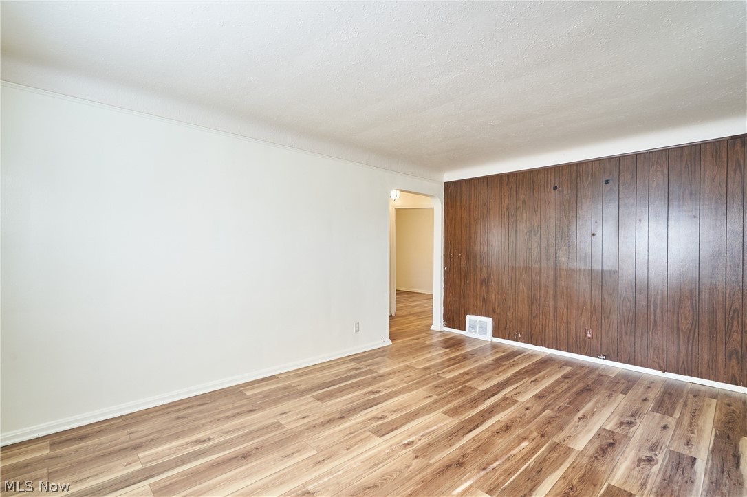 5170 Arch Street Maple Heights OH 44137
