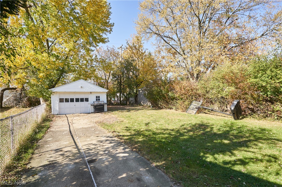 5170 Arch Street Maple Heights OH 44137