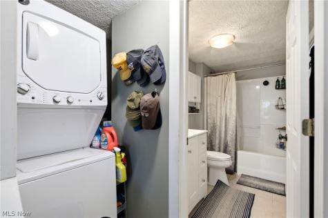14524 Mayfield Road Huntsburg OH 44046
