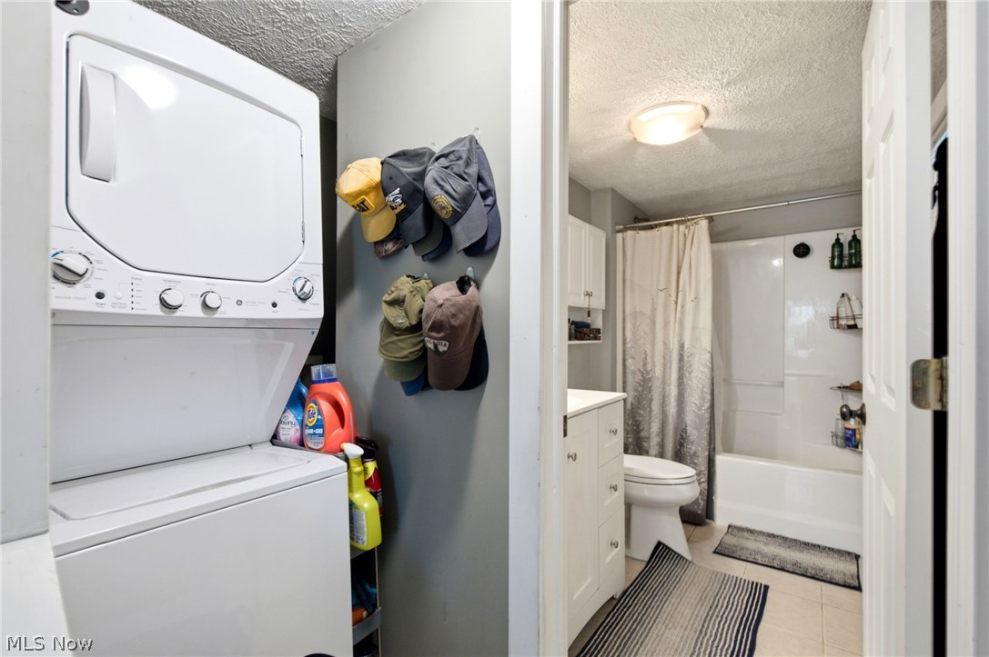 14524 Mayfield Road Huntsburg OH 44046