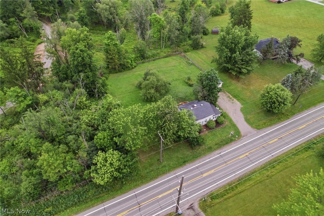 14524 Mayfield Road Huntsburg OH 44046