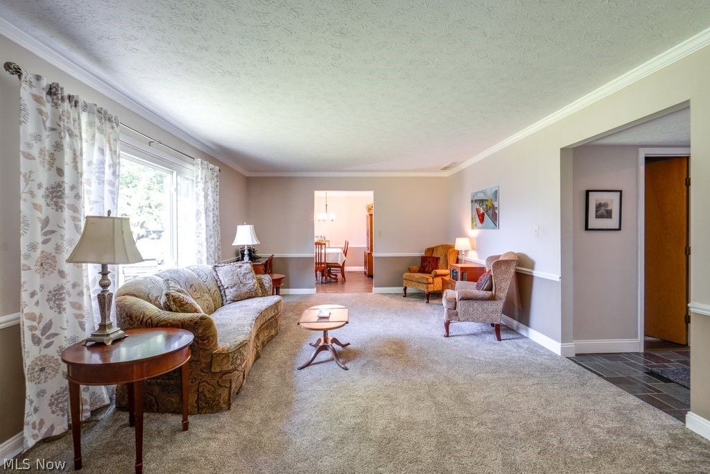 339 S Park Drive Aurora OH 44202