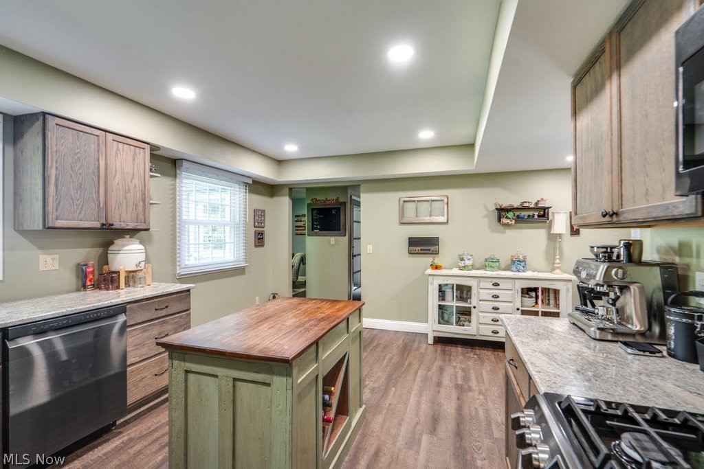 339 S Park Drive Aurora OH 44202