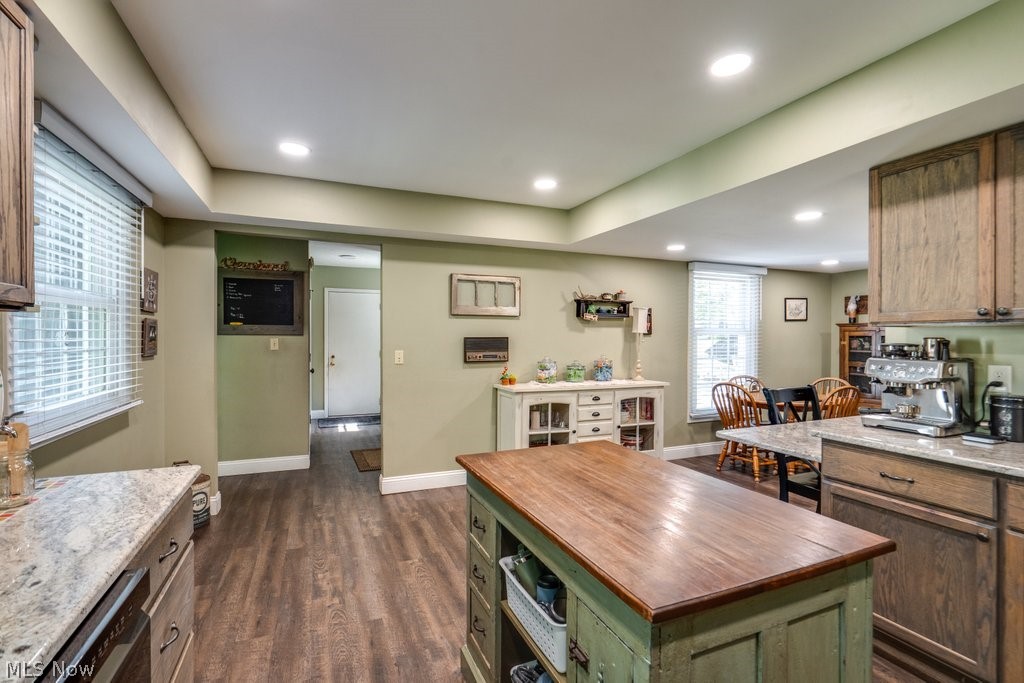 339 S Park Drive Aurora OH 44202