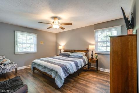339 S Park Drive Aurora OH 44202