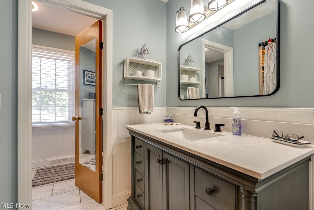 339 S Park Drive Aurora OH 44202