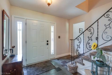 339 S Park Drive Aurora OH 44202