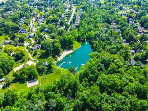 339 S Park Drive Aurora OH 44202