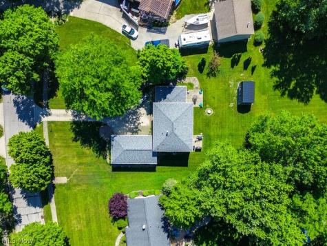 339 S Park Drive Aurora OH 44202