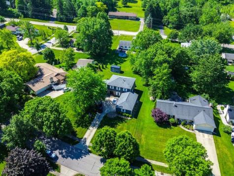 339 S Park Drive Aurora OH 44202
