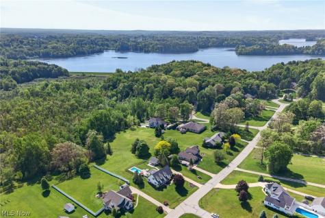 3312 Woods Trail Kent OH 44240