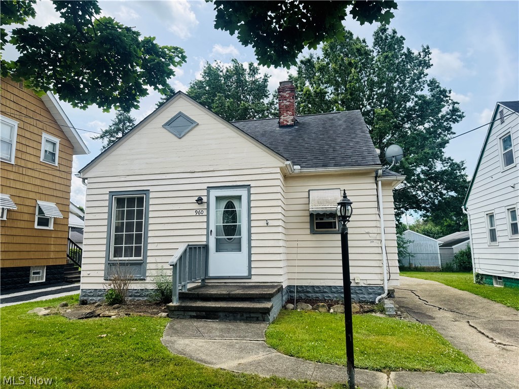 960 Jason Avenue Akron OH 44314