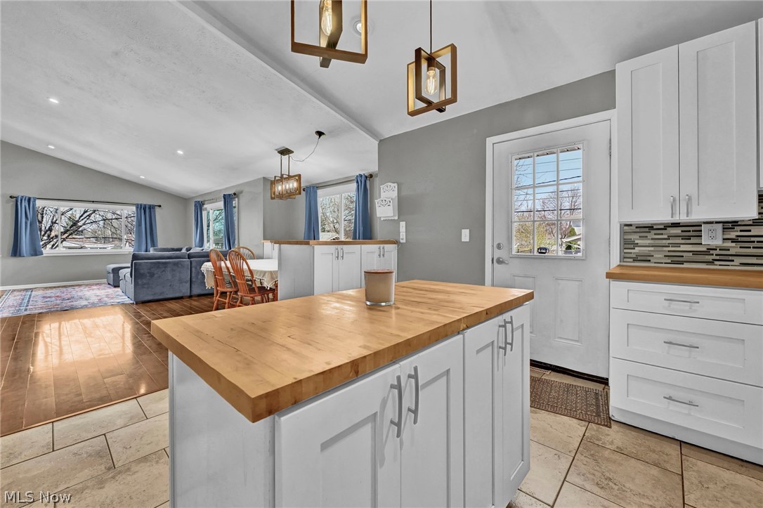 6487 Kingsdale Boulevard Parma Heights OH 44130